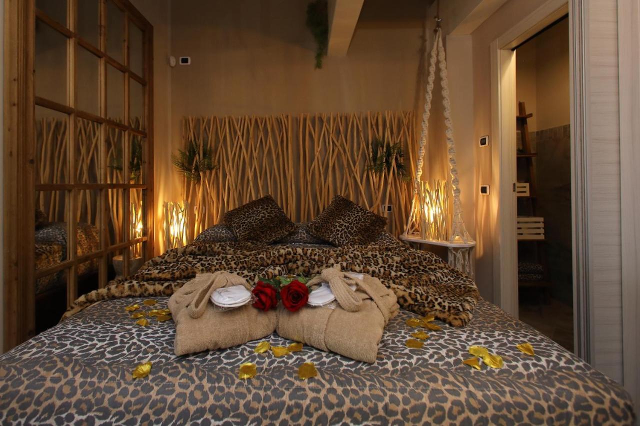 דסנזאנו דל גארדה B&B Bellavista Exclusive In Zona Centrale Con Piscina Riscaldata E Jacuzzi Vista Lago מראה חיצוני תמונה